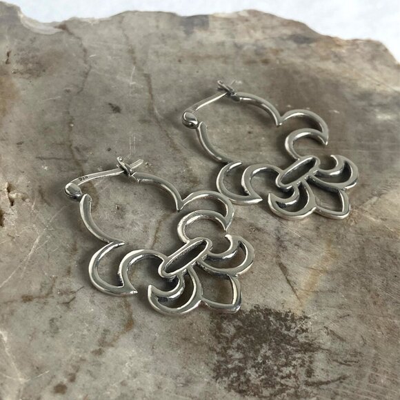 Sterling Silver 925 1.39" Fleur De Lis Hinged Clasp Hoop Earrings - Picture 10 of 15